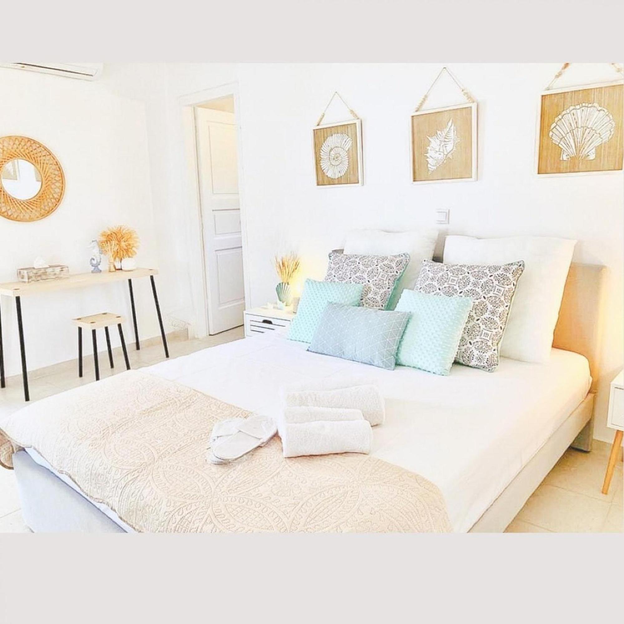 Naira Family Suites Mykonos Mykonos Town Exterior photo